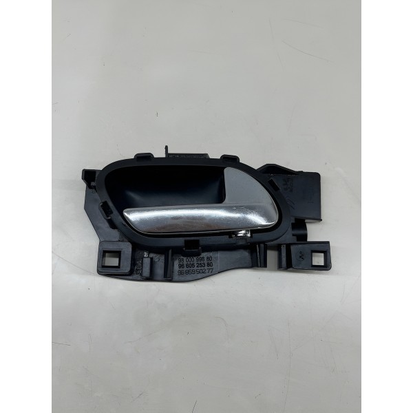 Maçaneta Interna Dianteira Direita Peugeot 308 2011 A 2019