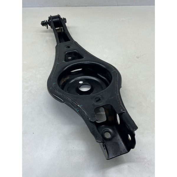 Bandeja Suspensão Traseira Chery Tiggo 7 2025