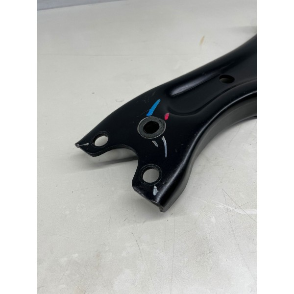 Bandeja Dianteira Esquerda Chery Tiggo 8 2020 A 2025