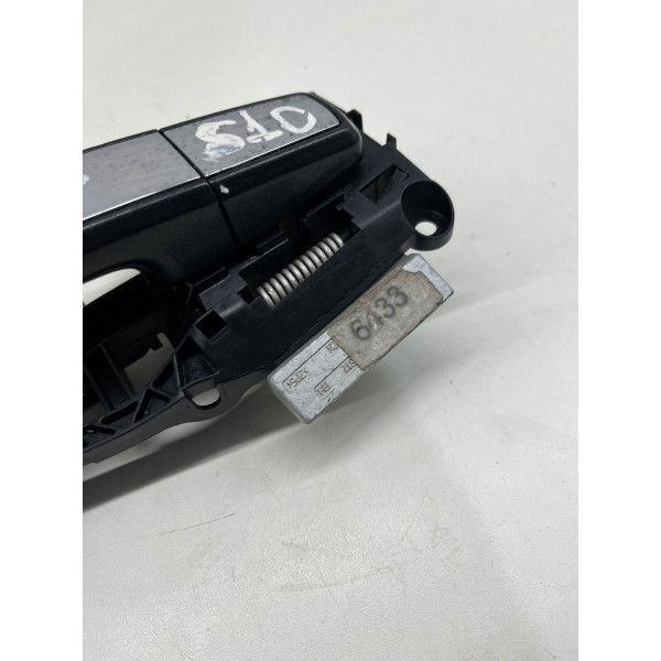 Maçaneta Traseira Direita  Tracker Chevrolet  2006