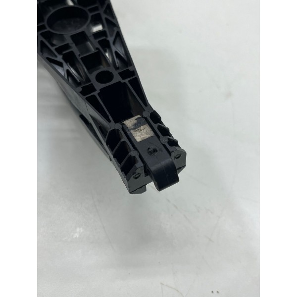 Maçaneta Traseira Direita  Tracker Chevrolet  2006