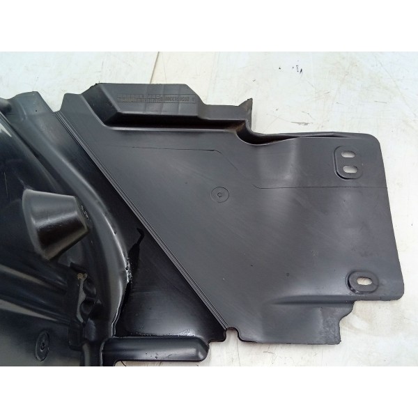 Parabarro Roda Dianteiro Esquerdo Mercedes C180 2015 A 2019