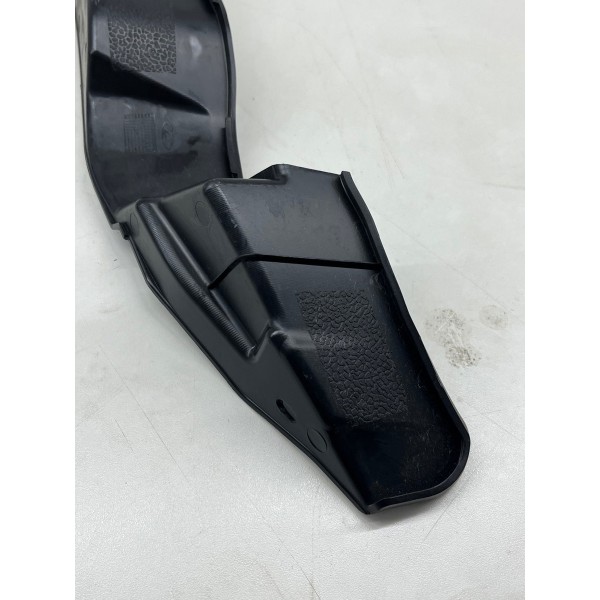 Acabamento Paralama Esquerdo Chery Tiggo 8 Pro 2025