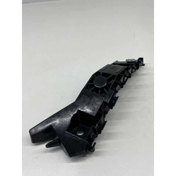 Guia Parachoque Dianteiro Direito Chery Tiggo 8 Pro 2025