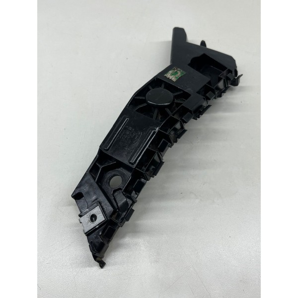 Guia Parachoque Dianteiro Esquerdo Chery Tiggo 8 Pro 2025