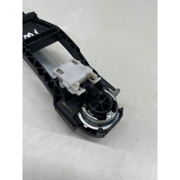 Maçaneta Ext. Traseira Esquerda Volkswagen Fox 2008 A 2012