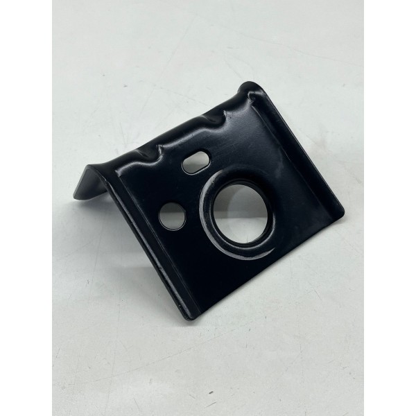 Suporte Inferior Radiador Esquerdo Chery Tiggo 8 Pro 2025