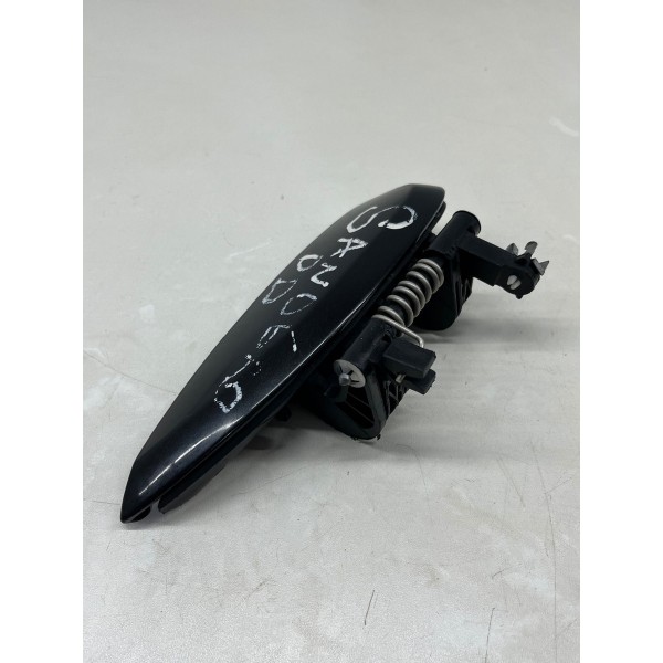 Maçaneta Ext. Diant. Direita  Renault Sandero  2015 A 2021