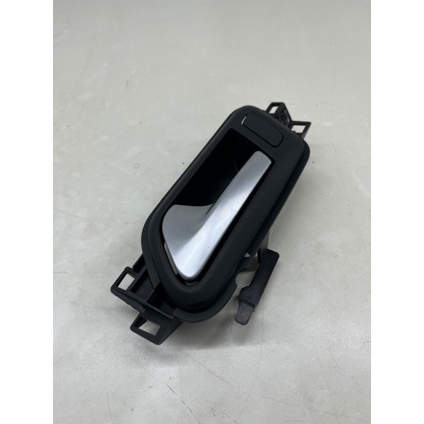 Maçaneta Inte. Tras. Esquerda Volkswagen Amarok 2011 A 2022