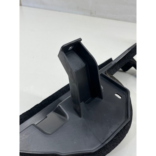 Defletor Esquerdo Radiador Chery Tiggo 8 Pro 2025