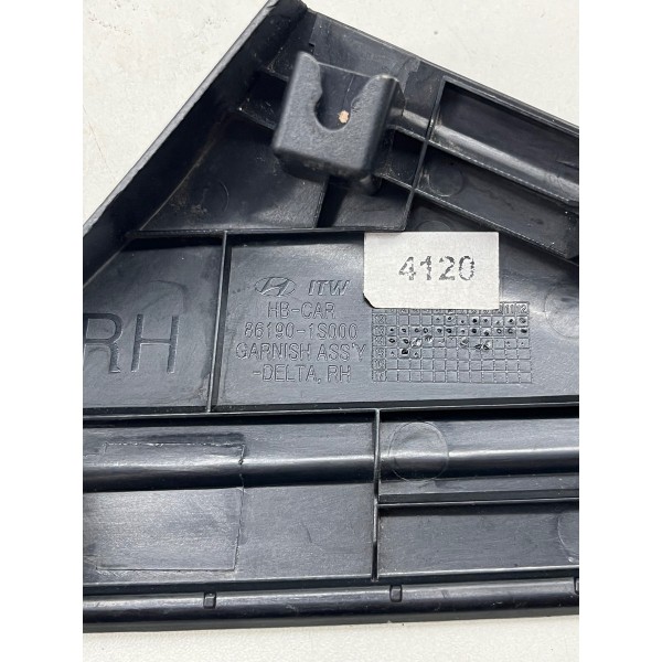 Moldura Retrovisor Lado Direito Hyundai Hb20  2013 A 2019