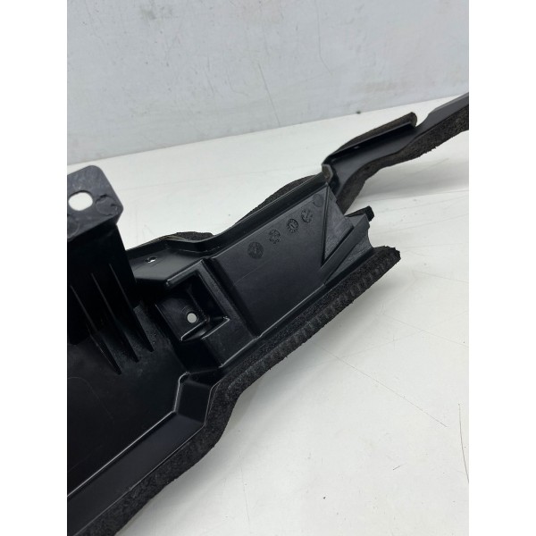 Defletor Direito Radiador Chery Tiggo 8 Pro 2025