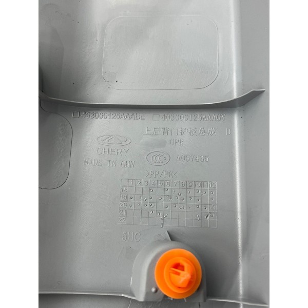 Acabamento Superior Tampa Porta Malas Chery Tiggo 8 Pro 2025