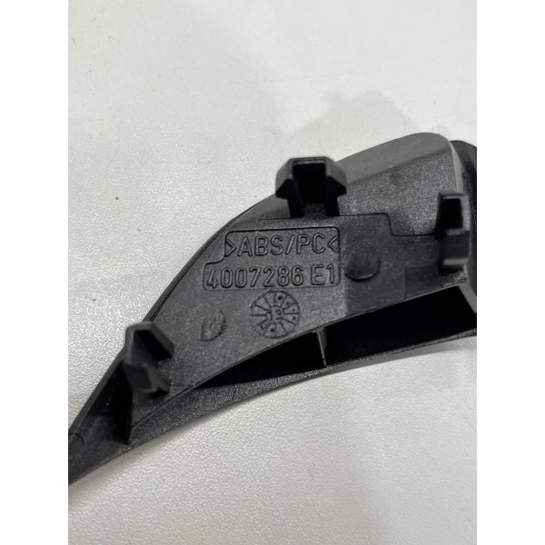 Moldura Volante Lado Esquerdo Fiat Palio Attractive 2013/18