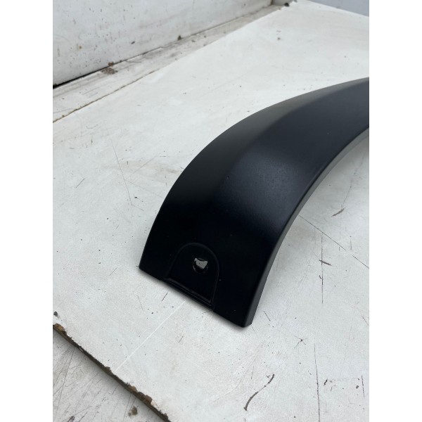 Aplique Roda Traseiro Lado Direito Ram Rampage 2023 A 2025