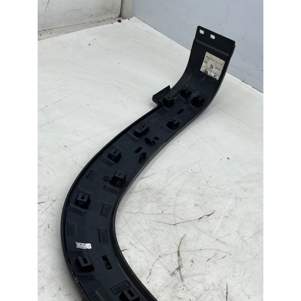 Moldura Paralama Diant Direito Ram Rampage 2023 A 2025