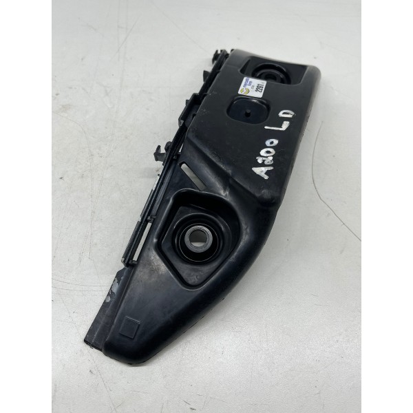 Guia Para-choque Tras. Dire. Mercedes-benz A200 2013 A 2019