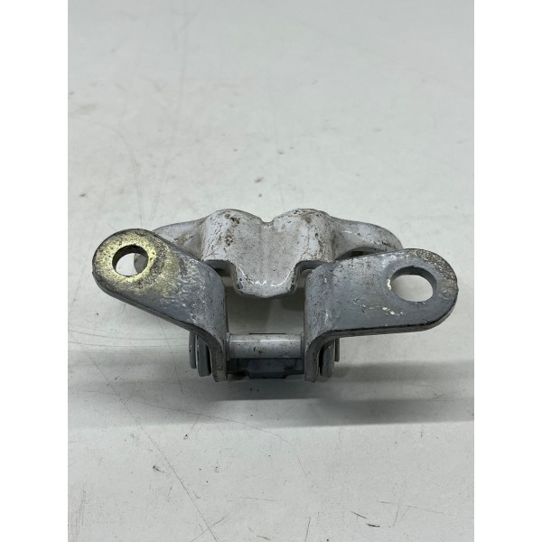 Dobradiça Porta Traseira Esquer. Chevrolet Onix 2013 A 2019