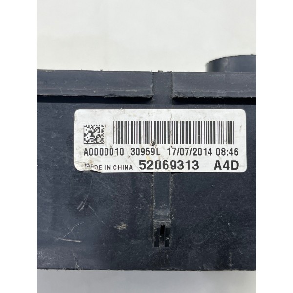 Caixa De Fusível Chevrolet Spin  2011 A 2016