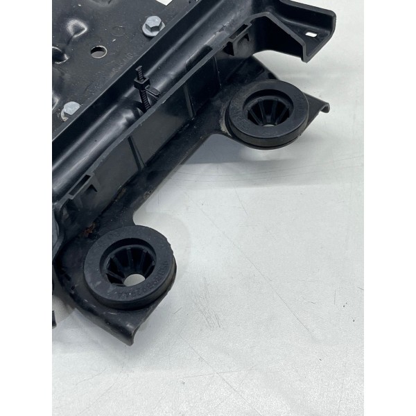 Suporte Caixa Bateria Ford Ka 2020