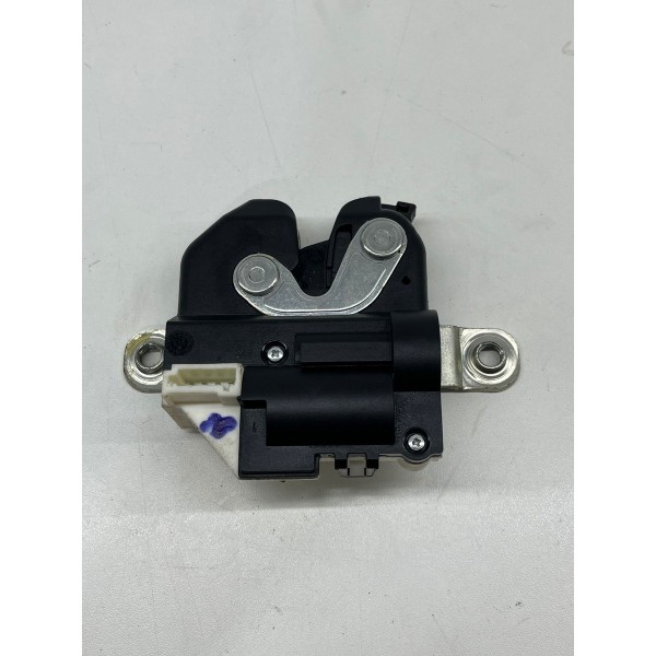 Fechadura Inferior Tampa Tras. L/e  Ram Rampage 2025