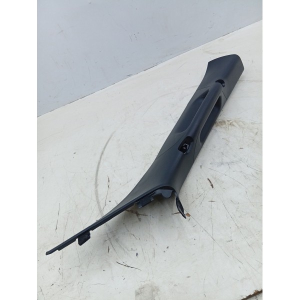 Moldura L.d Coluna Parabrisa Ram Rampage 2025