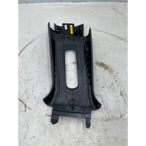 Acabamento Coluna Superior Direita Ram Rampage 2025