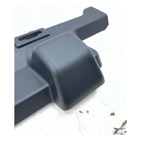 Acabamento Banco Traseira Esquerda Ram Rampage 2025