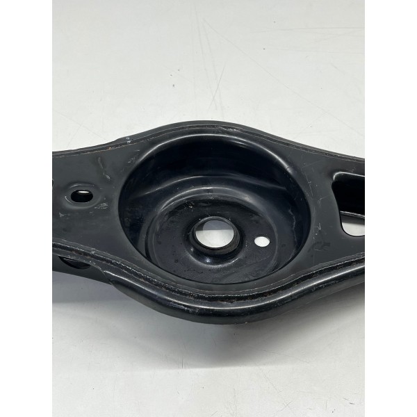 Balança Traseiro Direito Chery Tiggo 8 Pro 2025