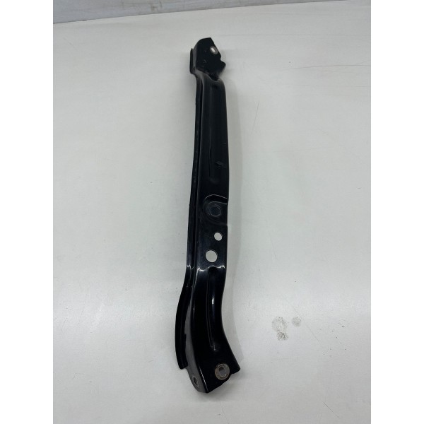 Travessa Superior Direita Chery Tiggo 8 Pro 2025