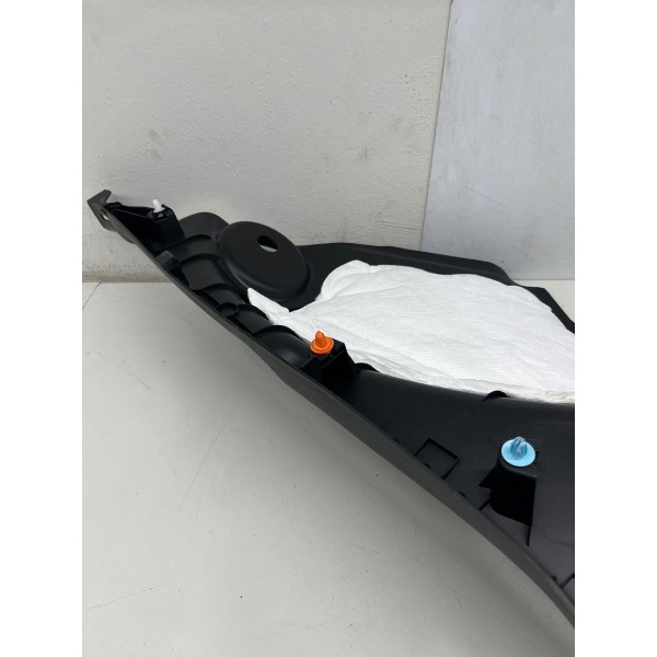 Acabamento Porta Mala Direito Chery Tiggo 8 Pro 2025