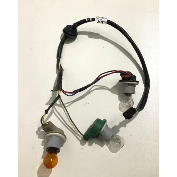 Chicote Da Lanterna Esquerda Chevrolet Captiva