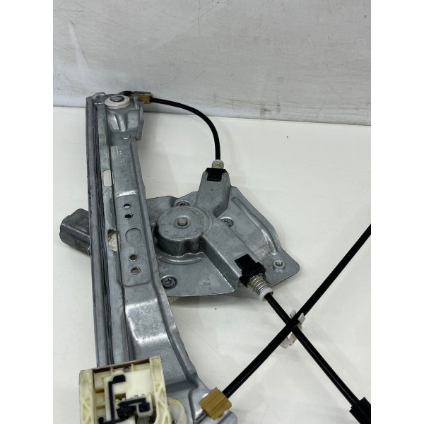 Máquina Vidro Dianteiro Direito Chery Tiggo 8 Pro 2025