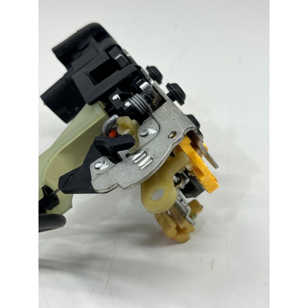 Trava Eletrica Porta Dianteira Direita Chery Tiggo 8pro 2025