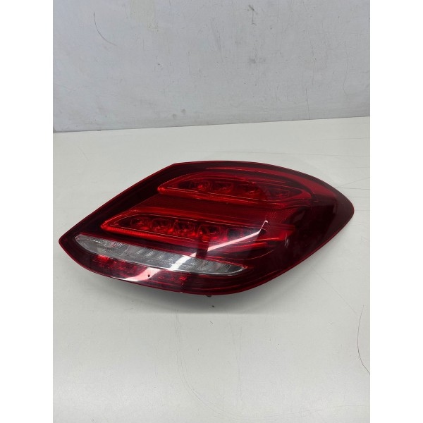Lanterna Tras\dir Com Led Mercedes C200 2015 A 2017