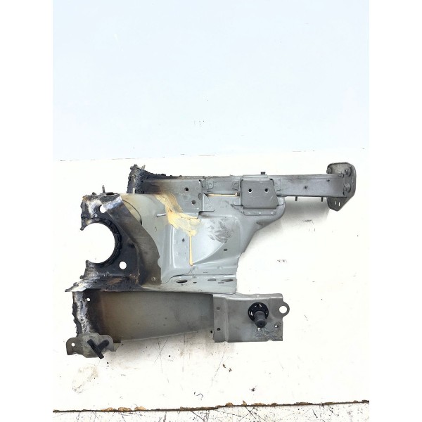 Longarina Ponteira Caixa Roda Direita Ram Rampage