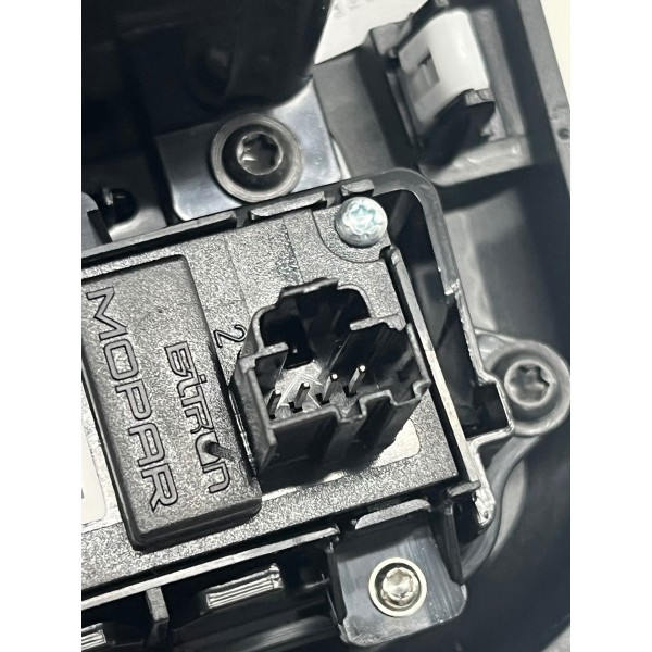 Seletor Passador Marcha C/moldura Rampage  2023 A 2025