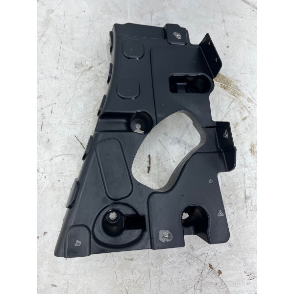 Suporte Da Moldura Coluna Traseira Rampage 2024 A 2025