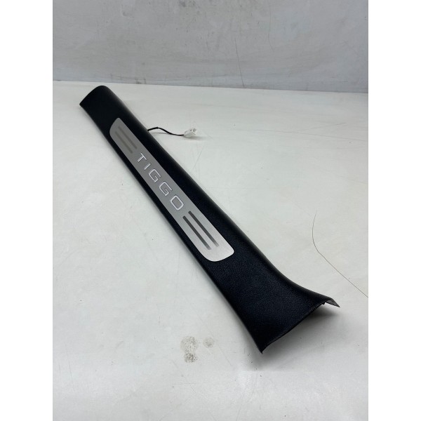 Soleira Porta Dianteira Direita Chery Tiggo 8 Pro 2025