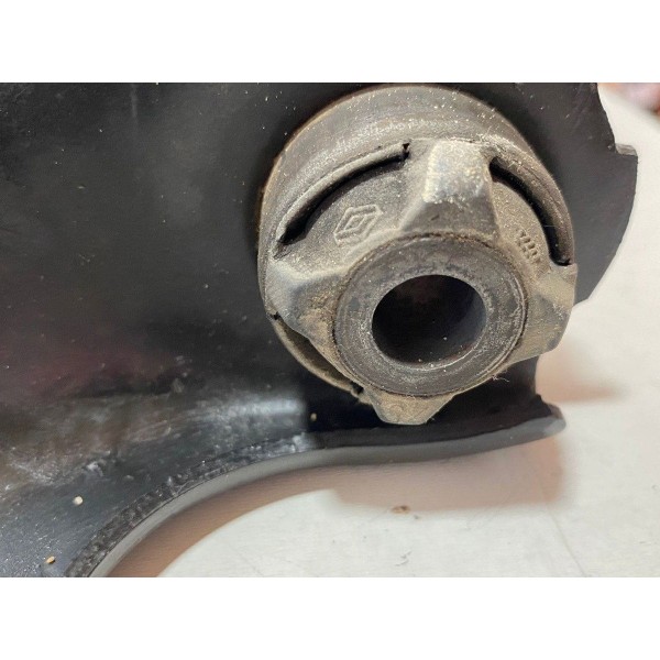 Bandeja Lado Direito Renault Sandero 2016