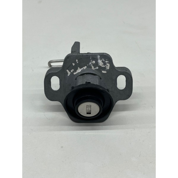 Cilindro Fechadura Tampa Traseira Vw Voyage G6 G7