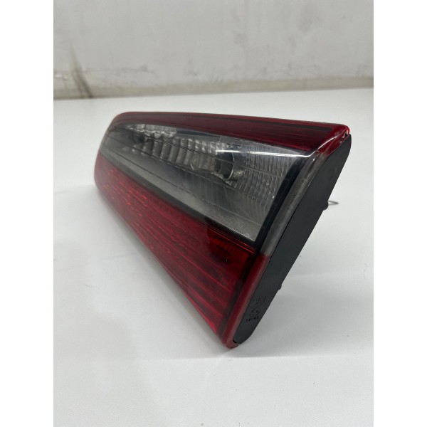Lanterna Traseira Direita Tampa Hyundai Hb20 1.0 2019