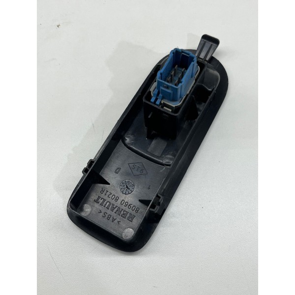 Moldura Botão Elétrico Dianteiro Direita Duster 2015 A 2022