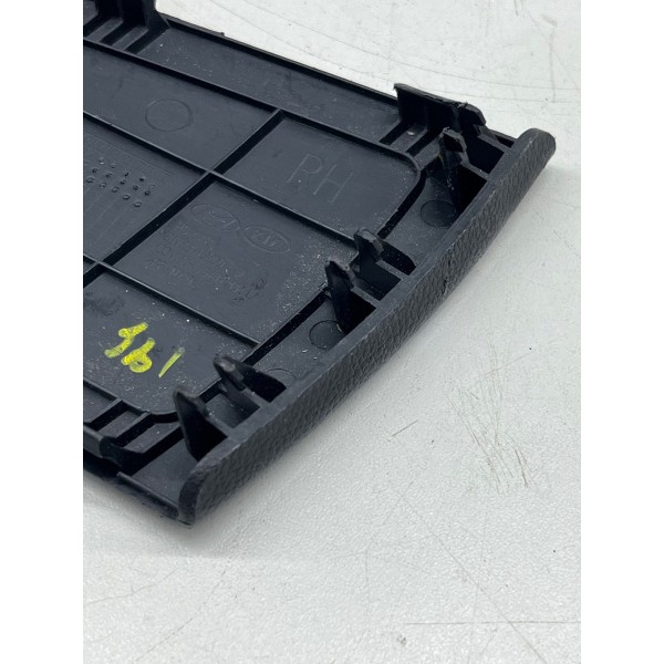 Tampa Acabamento Lanterna Traseira Direita Hyundai Hb20 2017