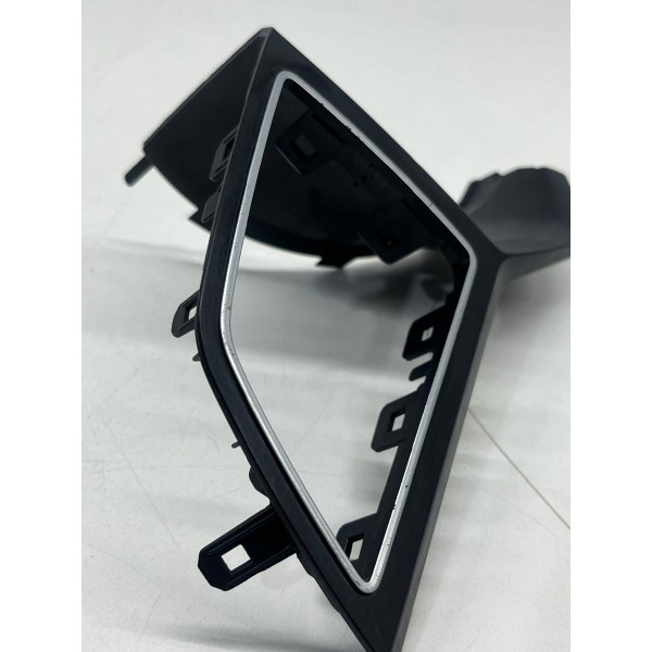 Moldura Difusor Ar Esq. Volkswagen Voyage 2017 2018