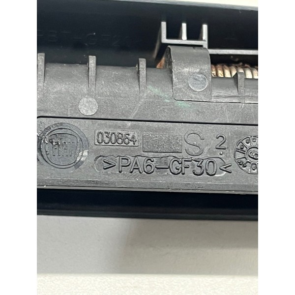 Maçaneta Externa Traseira Le Fiat Uno Vivace 2011 A 2015