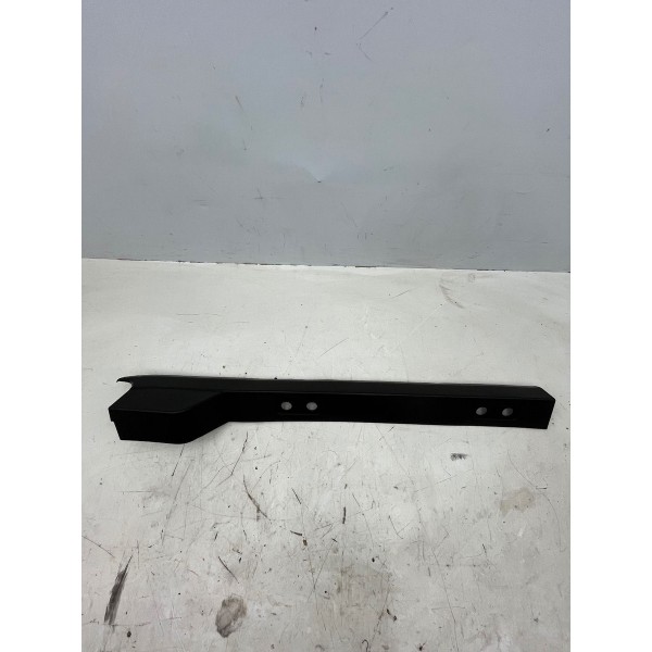 Moldura Tampa Caçamba Lado Esquerdo Ram Rampage 2025