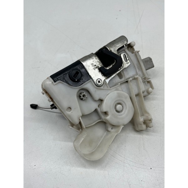 Fechadura Elet. Tras. Dir. Volkswagen  Voyage 2009 A 2016