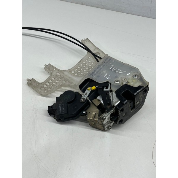 Fechadura Elétrica Tras. Direita  Renault Tucson 2005 A 2016