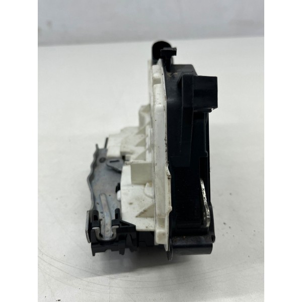 Fechadura Lado Direito  Volkswagen Up 2015 A 2019